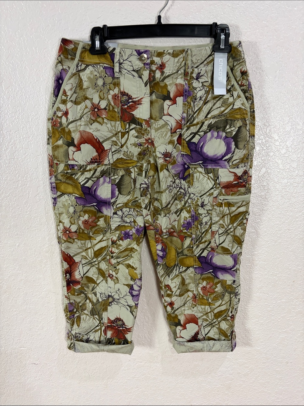 Chico's Olive Green Floral Cargo Crop Pants with Purple & Red Blooms,Size 6.